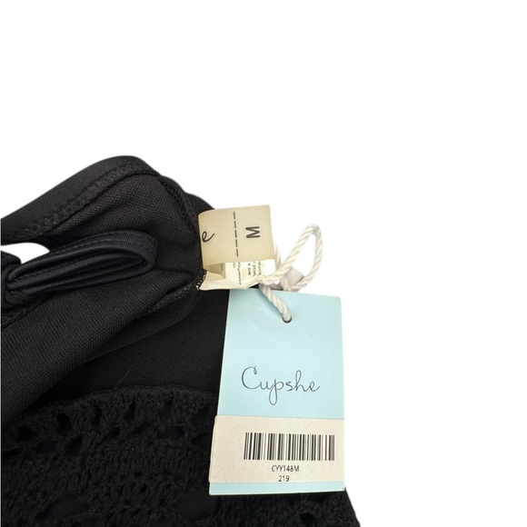 Cupshe black crochet accent one piece swimsuit Med NWT - Picture 4 of 5